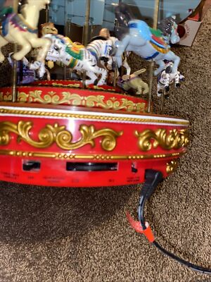 Mr. Christmas TRIPLE DECKER Musical Lighted CAROUSEL Carols