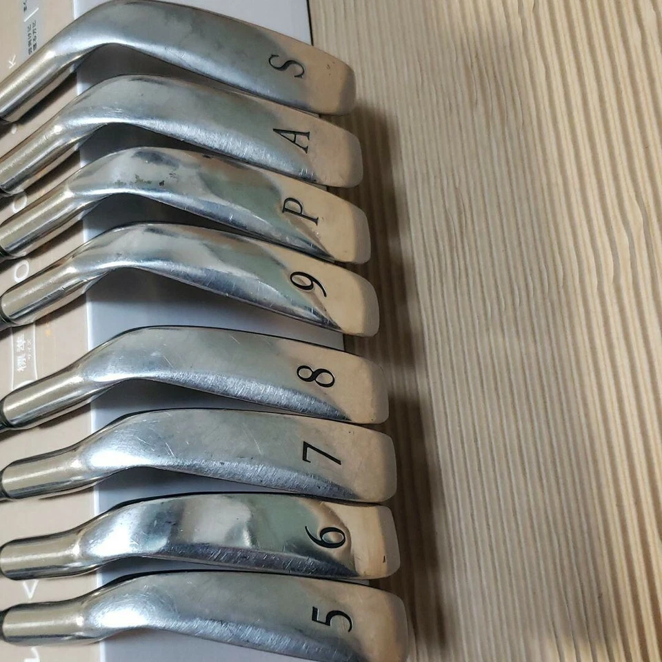 WOMENS DUNLOP XXIO 5-9 Pw Aw Sw 8PC L-FLEX CAVITY BACK IRONS SET RH - Image 4 of 4