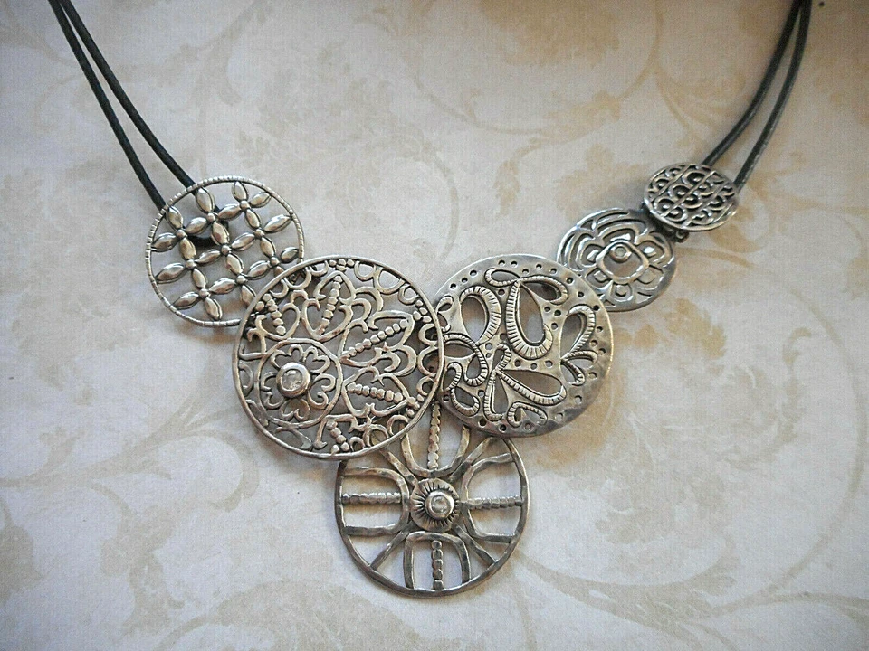 Collar con cordón de cuero negro de circonita cúbica filigrana Silpada de ley N2343 RE38 Foto 3 de 4