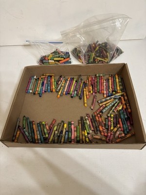Bulk Lot Vtg 80s 90s Crayons Art Mixed Colors Part Pieces Crafts Salvage 2 Lbs +