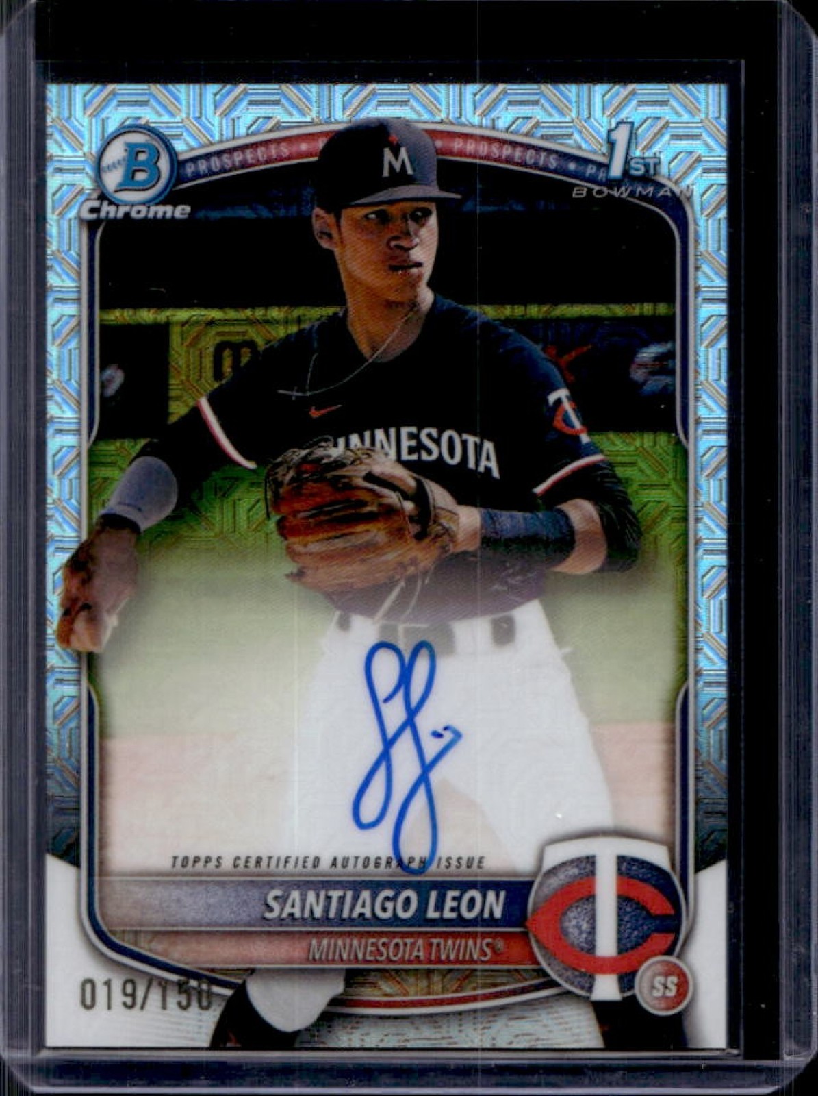 2025 Bowman Chrome Santiago Leon Auto HTA Choice Refractor 1st #19/150