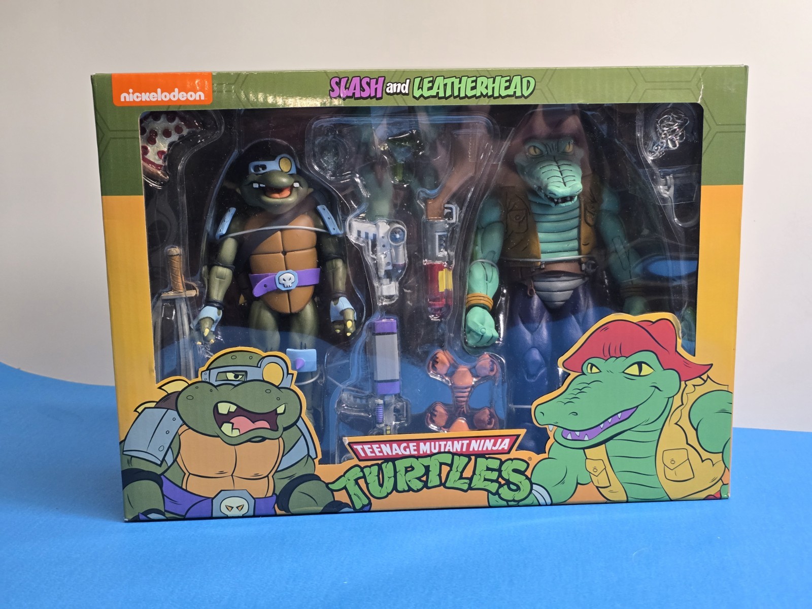 NECA TMNT Teenage Mutant Ninja Turtles Slash Leatherhead 2 Set Action Figure