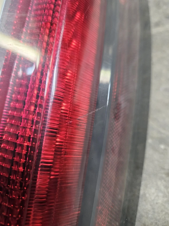 原始设备制造商 2015 - 2020 年 GMC YUKON/YUKON XL DENALI PASSENGER 尾灯固定! — 第 3/4 张图片