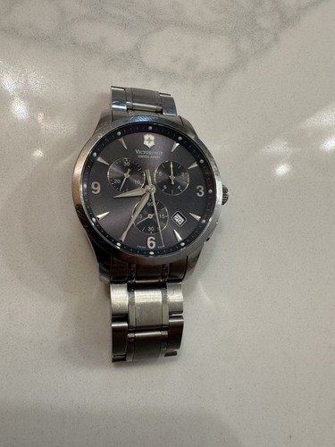 swiss army victorinox alliance watch