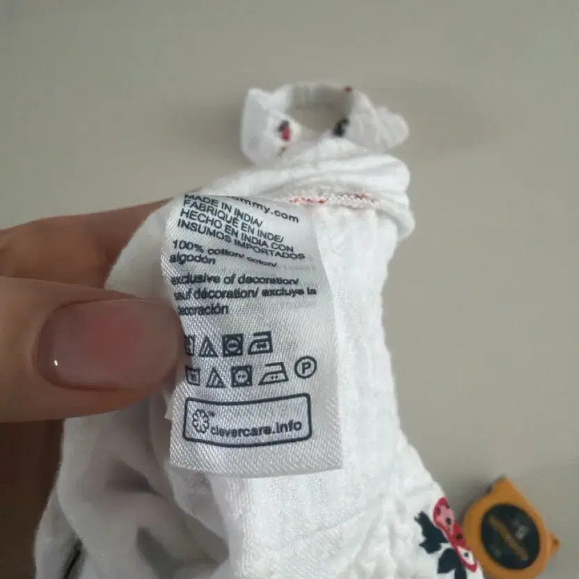 Tommy Baby Strawberry Bodysuit & Headband Set 12M thumbnail 4