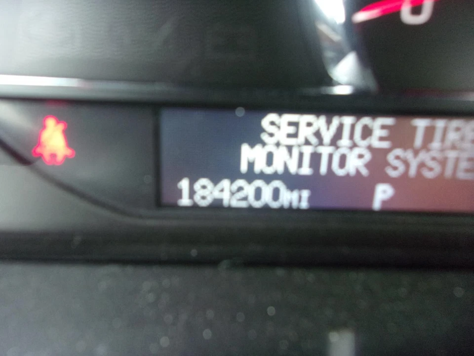 Used Air Cleaner Assembly fits: 2007 Cadillac Srx Base 3.6 Grade A — 第 2/4 张图片