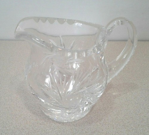 Vintage Piombo Cristallo Creamer Girandola Modello con Stella al Centro