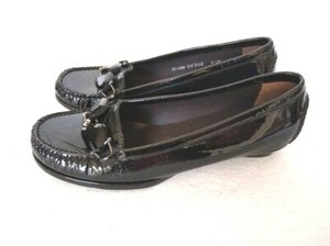 stuart weitzman patent leather loafers