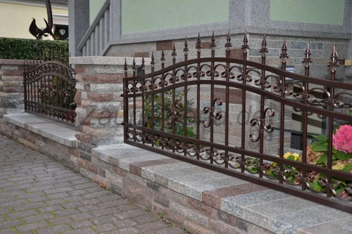 Metallzäune aus Polen, Schiebetore, Schmiedezäune, Gartenzaun, Tore, Zaun !!! - Bild 1 von 12