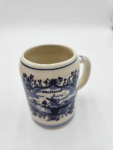 VTG. Hand Painted Delft Blue Coffee Mug Holland