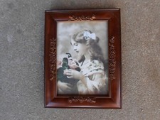 Faux Wood Plastic  PICTURE FRAME   5 x 7  Photo Under Glass