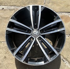 Genuine Volkswagen Golf 18 inch Seville Alloy Wheel 5G0601025DR Mk7.5 GTD 5x112 