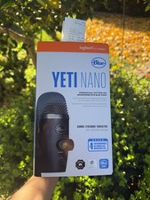 Blue Yeti Nano Black Dual-Pattern USB Microphone Mute Button Headphone Jack