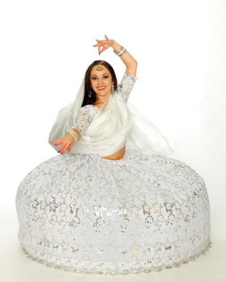 White Bollywood Dance costume Queen Harish M/L