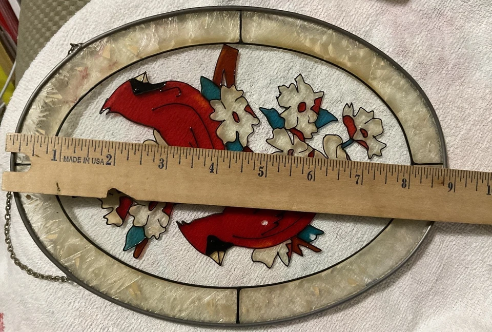 Atrapasol de vidrio pintado vintage Joan Baker Designs cardinal y dogwood. Impresionante Foto 3 de 4