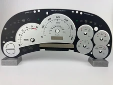 US Speedo Silver Silverado/Sierra Cluster Gauge Face for 03-05-Escalade font-Gas