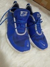 boys shoes Nike Pre-owned size 7Y