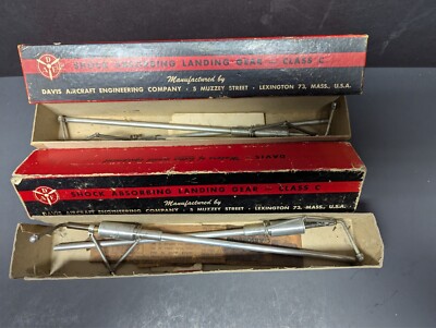 VTG DAVIS AIRCRAFT ENG CO RC PLANE SHOCK ABSORBING LANDING GEAR CLASS C (2 SETS)
