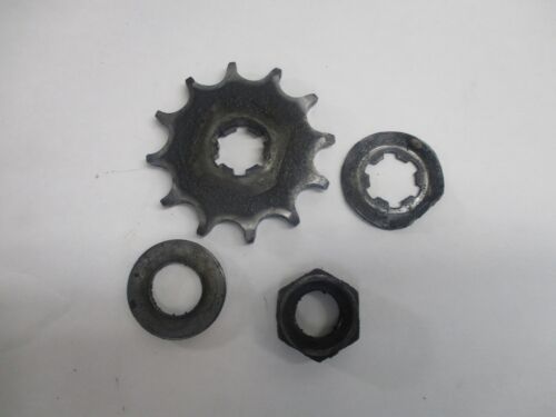83 YAMAHA IT175 IT 175 FRONT SPROCKET GEAR