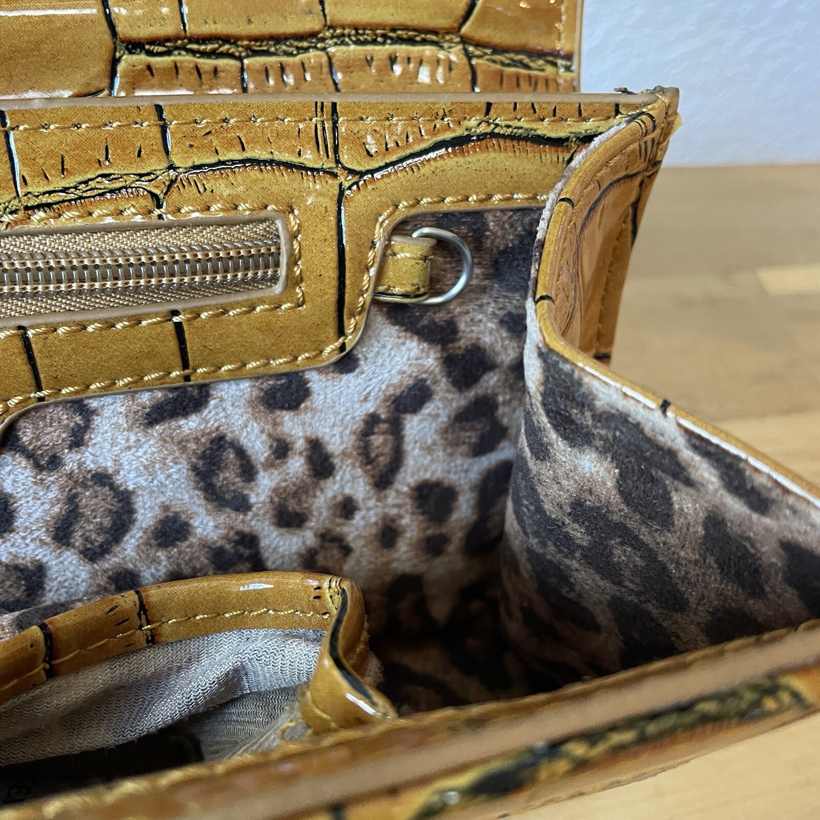 Koret Crocodile Pattern Clutch Writlet Yellow Tan - image 6