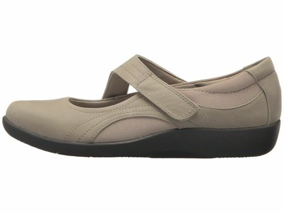 clarks sillian bella sand