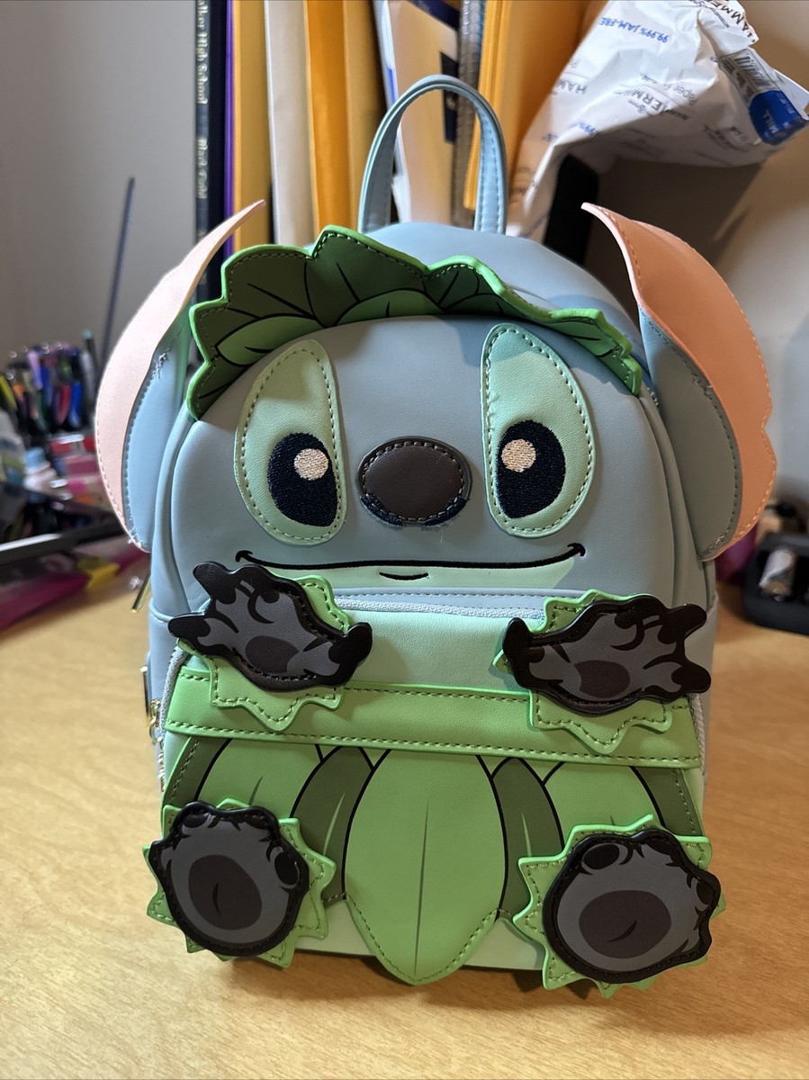 Loungefly Disney Lilo & Stitch Luau Hula Stitch Mini  display picture 3
