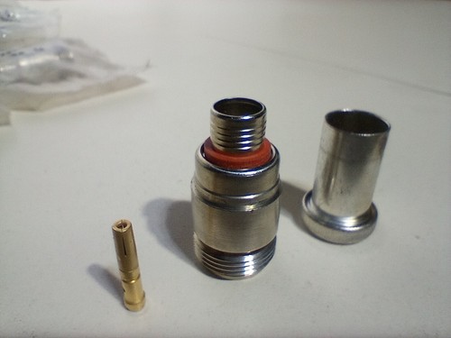 40 ct. New Vintage Amphenol 225664-1 Male N Connectors 3 Piece O'Rings Mfg 9/88 - Picture 3 of 8