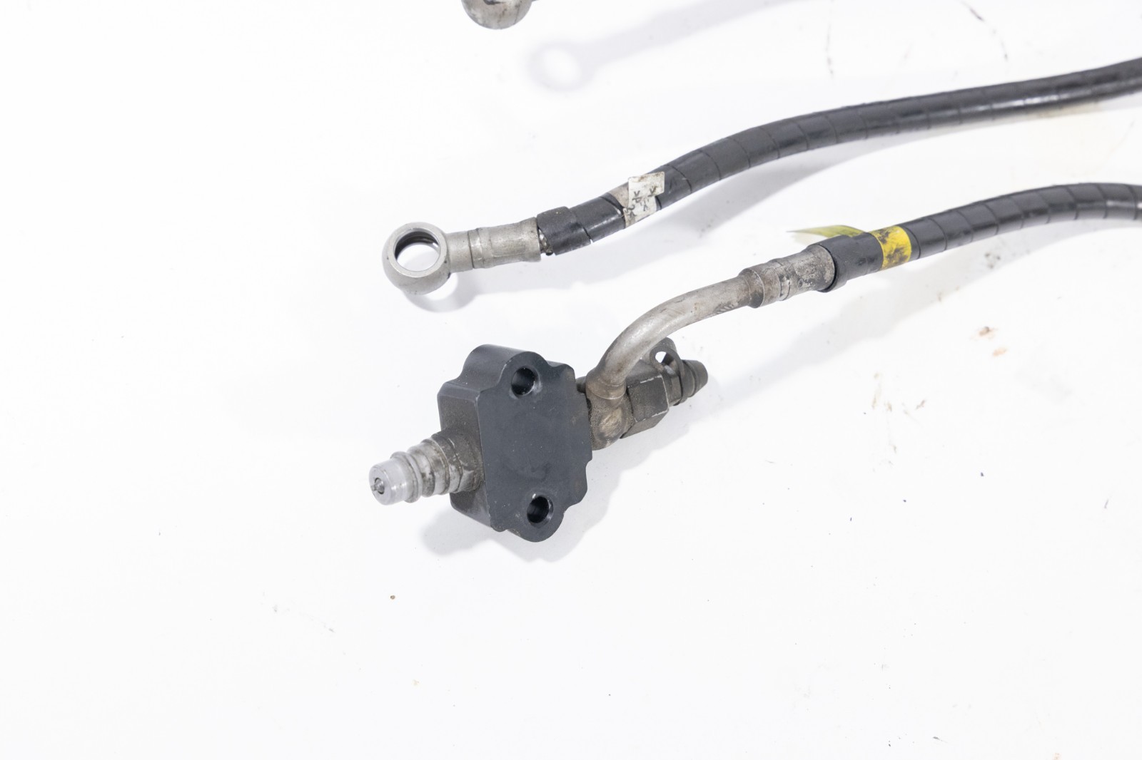 Used 2003-2008 Maserati Quattroporte DuoSelect F1 Gearbox Hydraulic Line Set