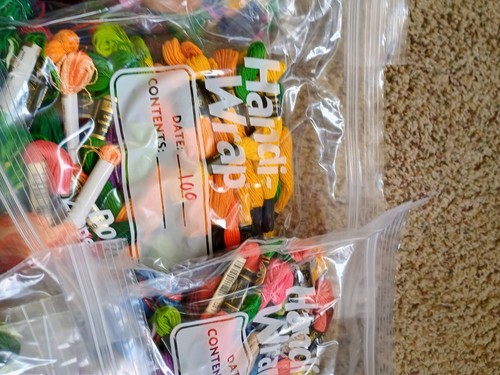 Lot 1500+ DMC & Others Embroidery Floss Skeins New and Used Plus Extras - Picture 4 of 20