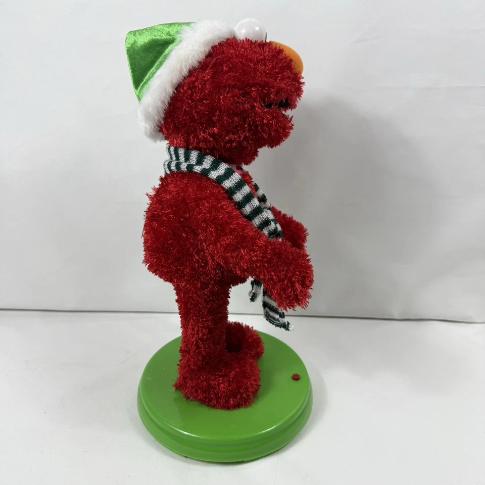 "Muñeco de peluche animado Holiday Elmo Plaza Sésamo cantando 16""" Foto 4 de 4