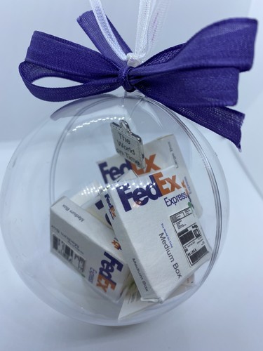 Mini paquetes de compras en línea FedEx The World On Time hecho en casa 2023 - Imagen 3 de 5