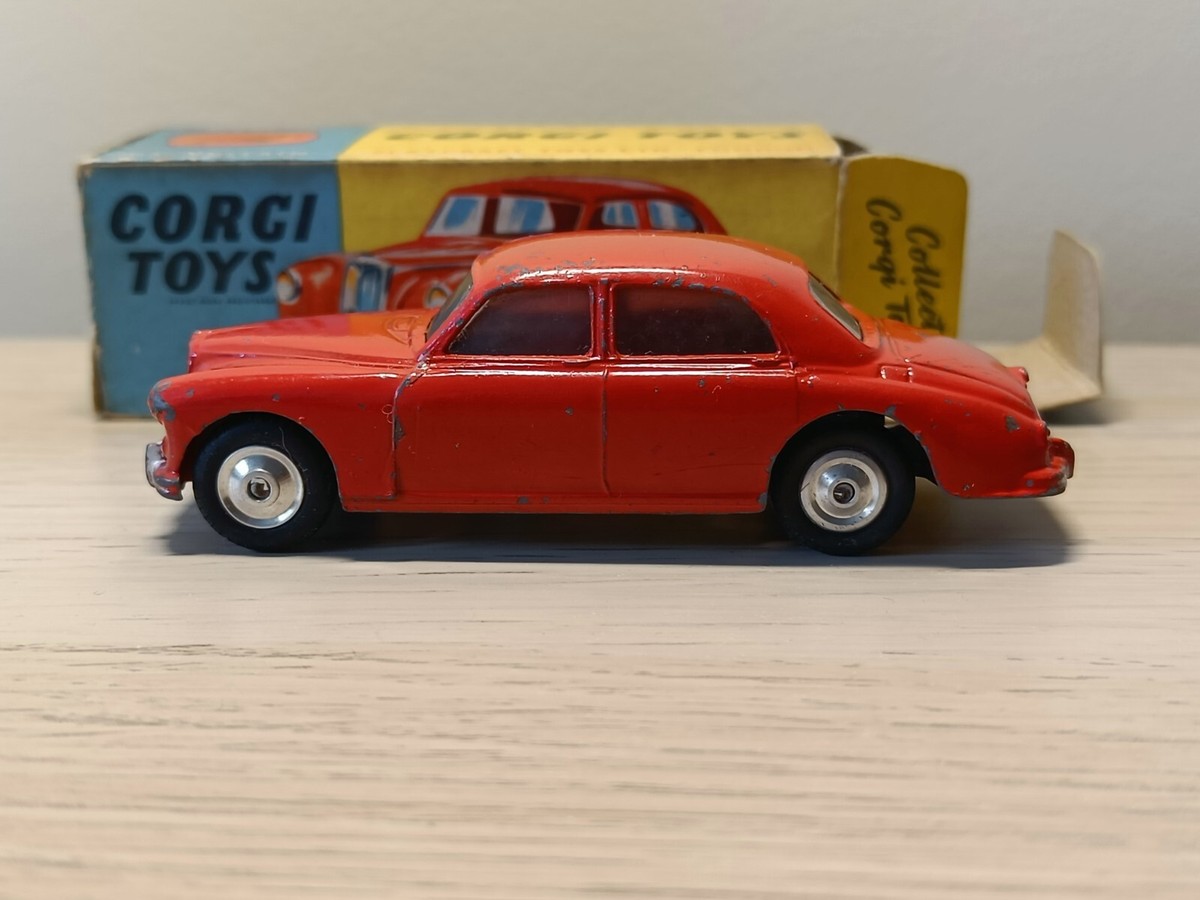 美品 オールドコーギートイズ Riley Pathfinder ミニカー Corgi 美品 オールドコーギートイズ Riley Pathfinder ミニカー Corgi