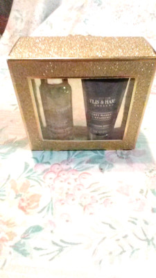 Baylis & Harding Sweet Mandarin & Grapefruit Body Wash & Moisturising BodyLotion