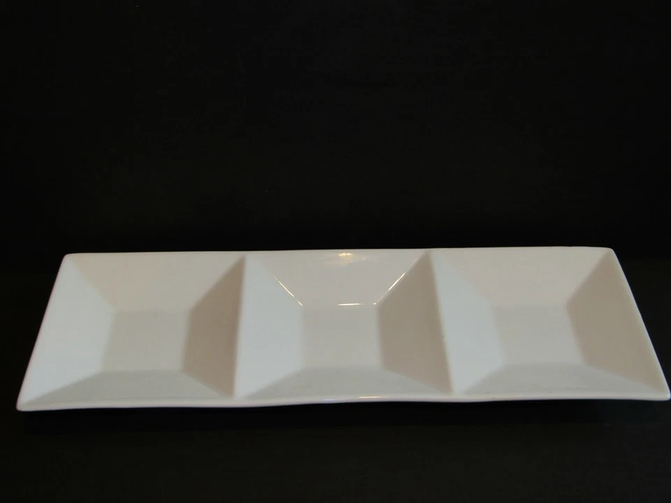 Crate & Barrel C B 2 WHITE 3 Part Dish TRAY 13.5" X 4.5" SKU 526-533 - Image 2 of 4