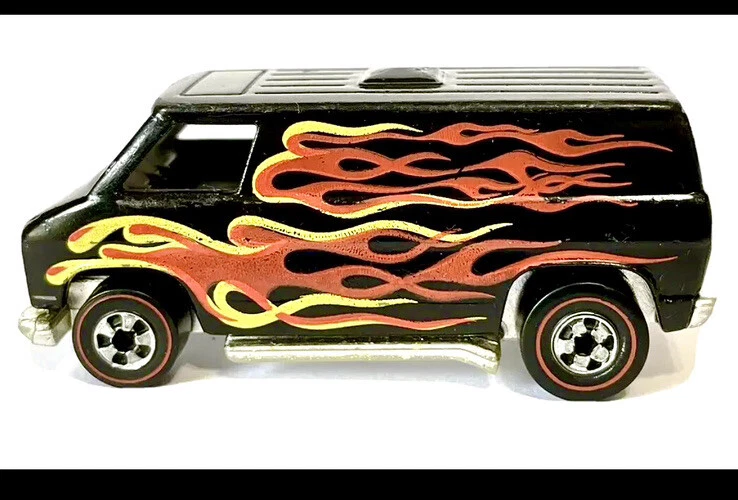 Super van Hot Wheels Redline Flying Colors 1974 negra sin marcadores laterales rara 🇺🇸 Foto 2 de 4