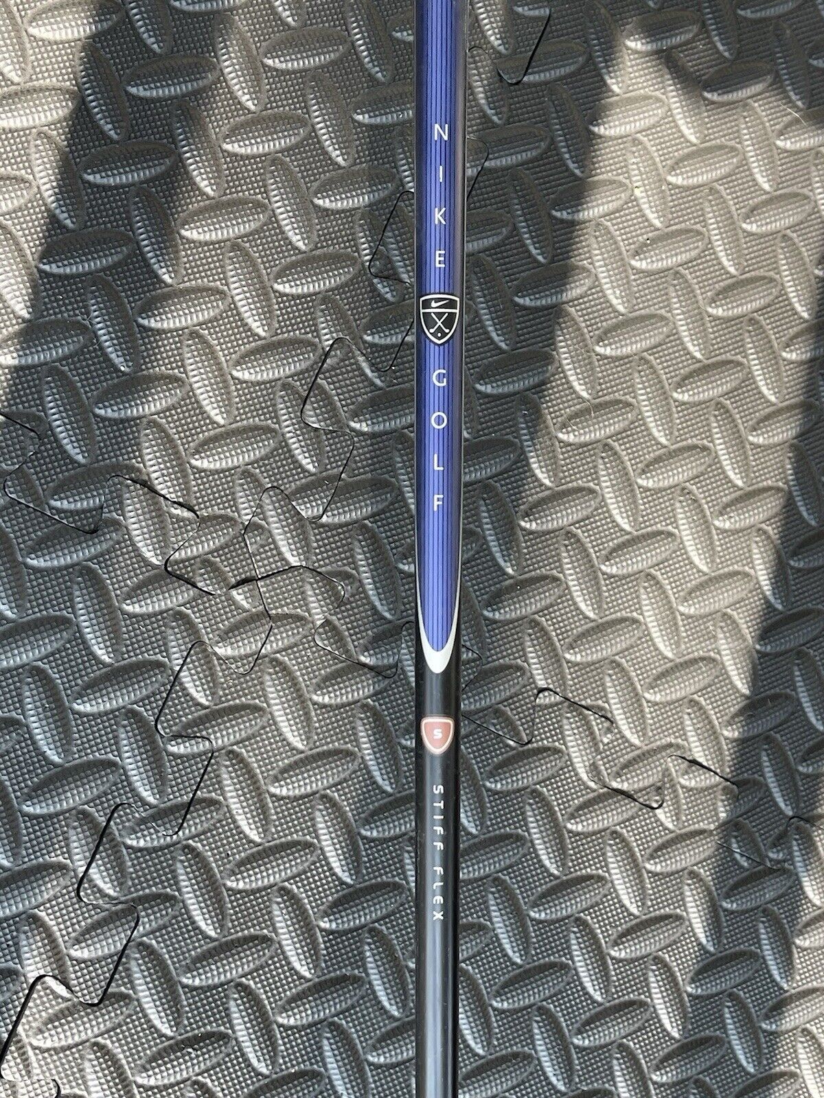 Picture 2 of 3