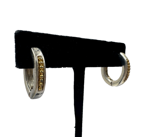 VINTAGE BAGEL SHAPED HOOP EARRINGS SILVER TN METAL GOLD CLR GRANULATION PIERCED - Picture 2 of 7