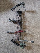 elite enkore compound bow 33 axle to axle. Fully set up with everything you see