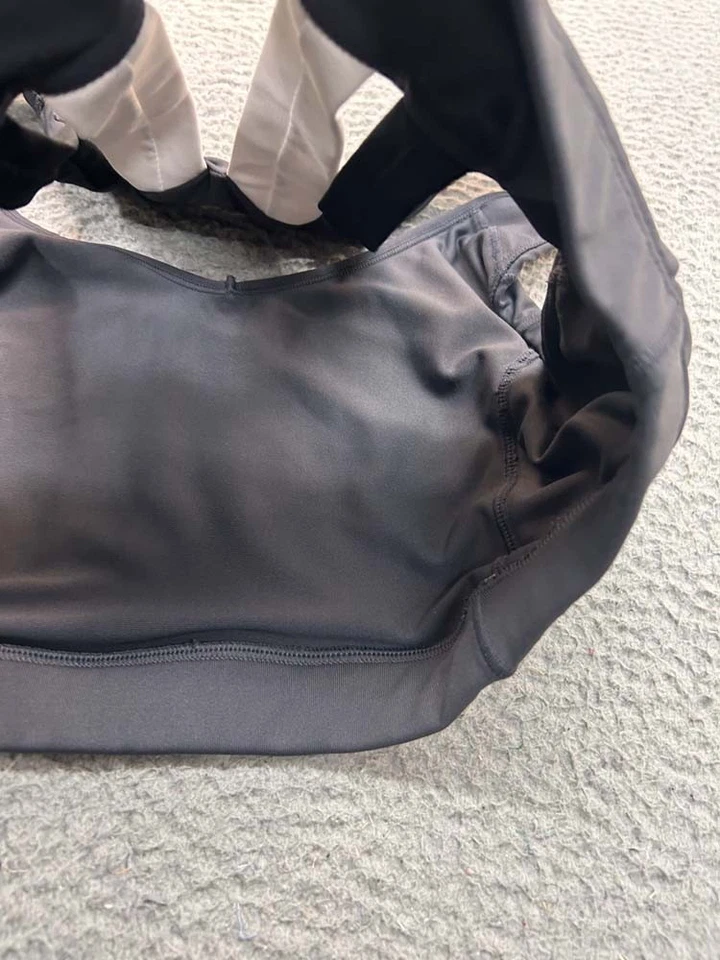 Champion Bra XL Sports Bra Black High impact Max Support - Image 4 of 4