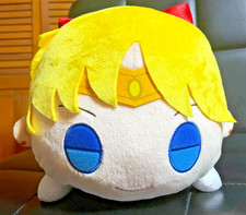 Sailor Moon Lay Down Sailor Venus 12 inch Plush Round1 Exclusive NWT