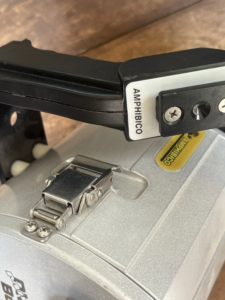 Estojo à prova d'água para câmera de vídeo Amphibico Mini Dive Buddy Plus TRV33 - Imagem 4 de 4