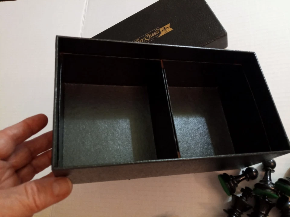 CAVALIER CHESS Wood STAUNTON Pacific Game Company N Hollywood CALIFORNIA Vintage - Image 4 of 4