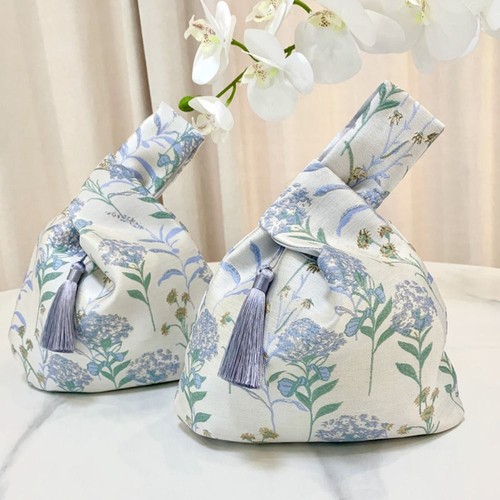3Colors Embroidery Hanfu Handbag Chinese Style Gift Pouch Tassel Wrist Bag