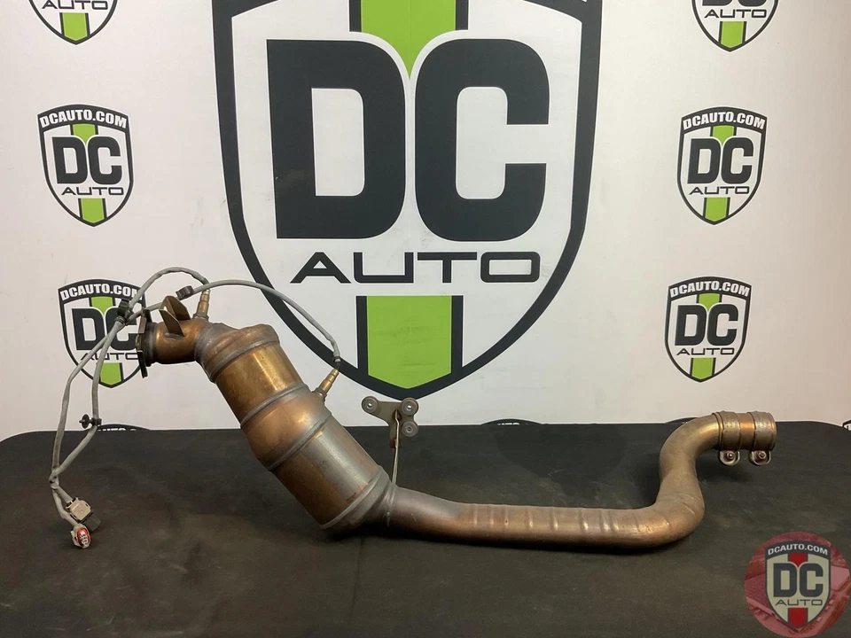 Porsche Panamera Bank 2010-2013 5-8 4,8 L tubo de escape con Cat 97011334906 12744 Foto 2 de 4