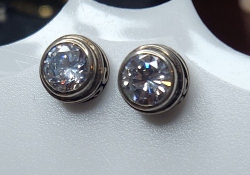 SILPADA 925 Sterling Silver Scroll Bezel Cubic Zirconia Earrings P1232 Retired - Picture 2 of 6