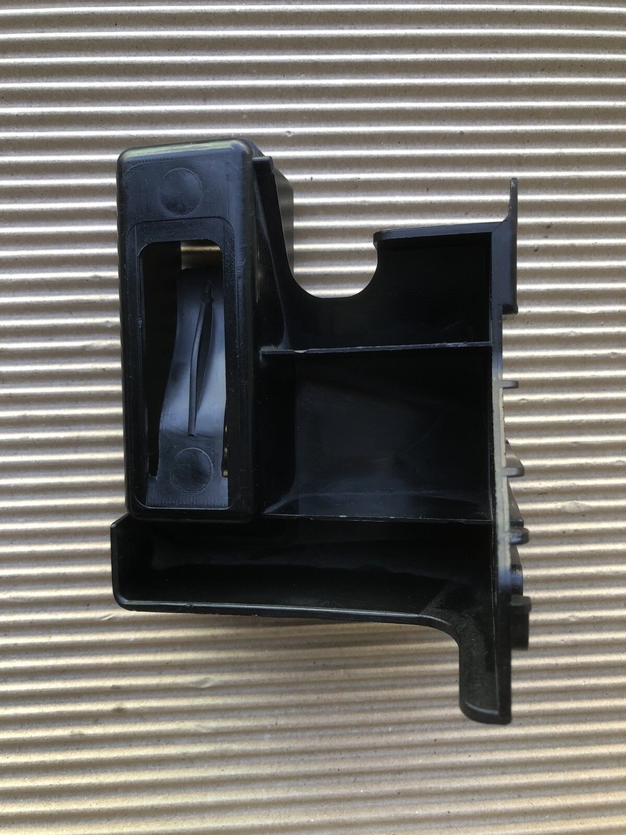 BMW SEDAN E36 Support For Warning Triangle 8132686