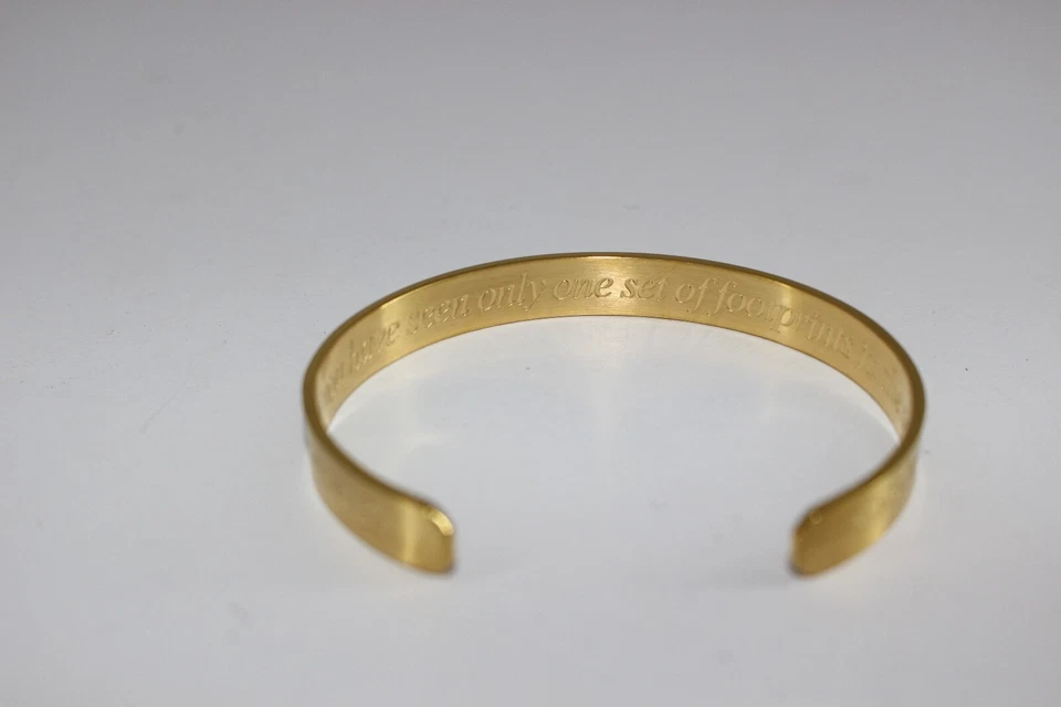 Pulsera Acero Por Diseño Acero Inoxidable Oro Religioso NUEVO Foto 4 de 4