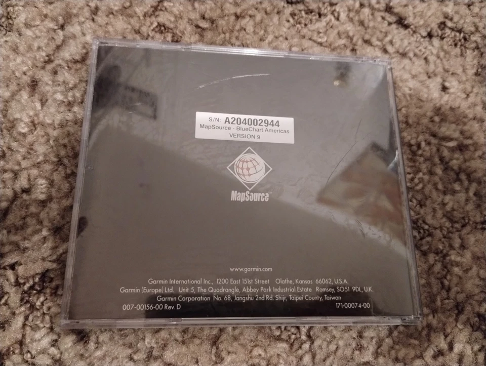 Garmin Blue Chart Americas v9 CD-ROM Electronic Nautical Maps NO CODE INCLUDED - Image 2 of 4