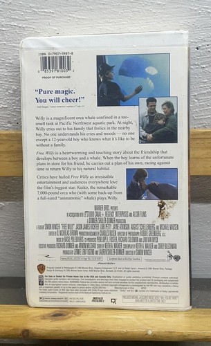 Free Willy VHS 1993 Clamshell Case Warner Brothers - Picture 3 of 4