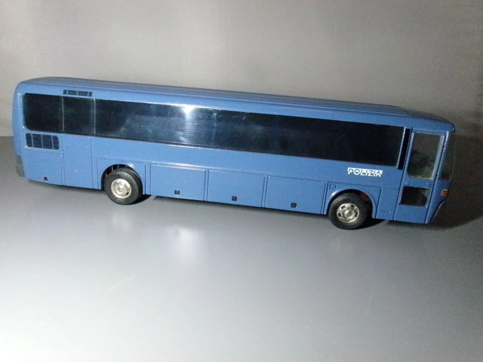 OLD CARS  Iveco  "Polizia" Bus   scale 1/43  Made in Italy - Immagine 2 di 4
